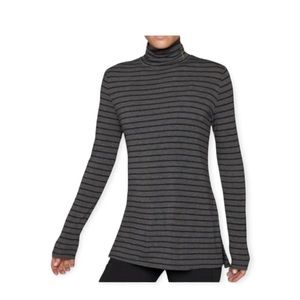 - ATHLETA Women’s THREADLIGHT STRIPE Turtleneck Top Gray Black Si…
